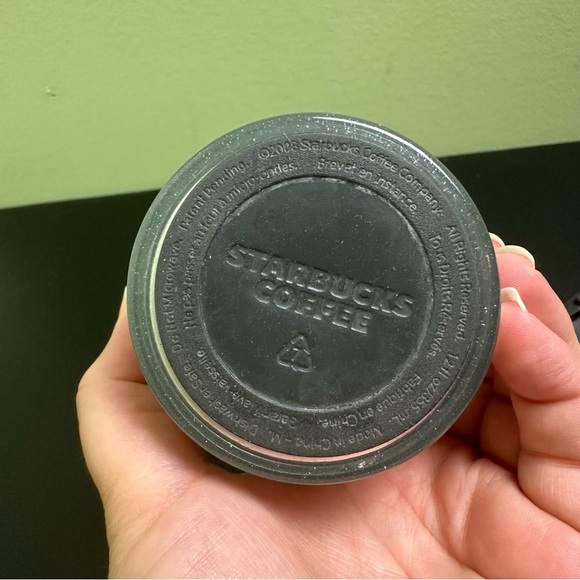 2008 Starbucks 12 OZ TRAVEL TUMBLER Coffee Glittery Reindeer Sleigh  Cup Handle - Picture 7 of 7